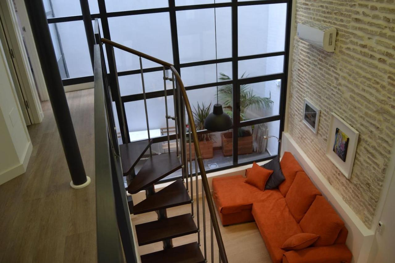 Duplex Alameda De Hercules Sevilla Exterior foto